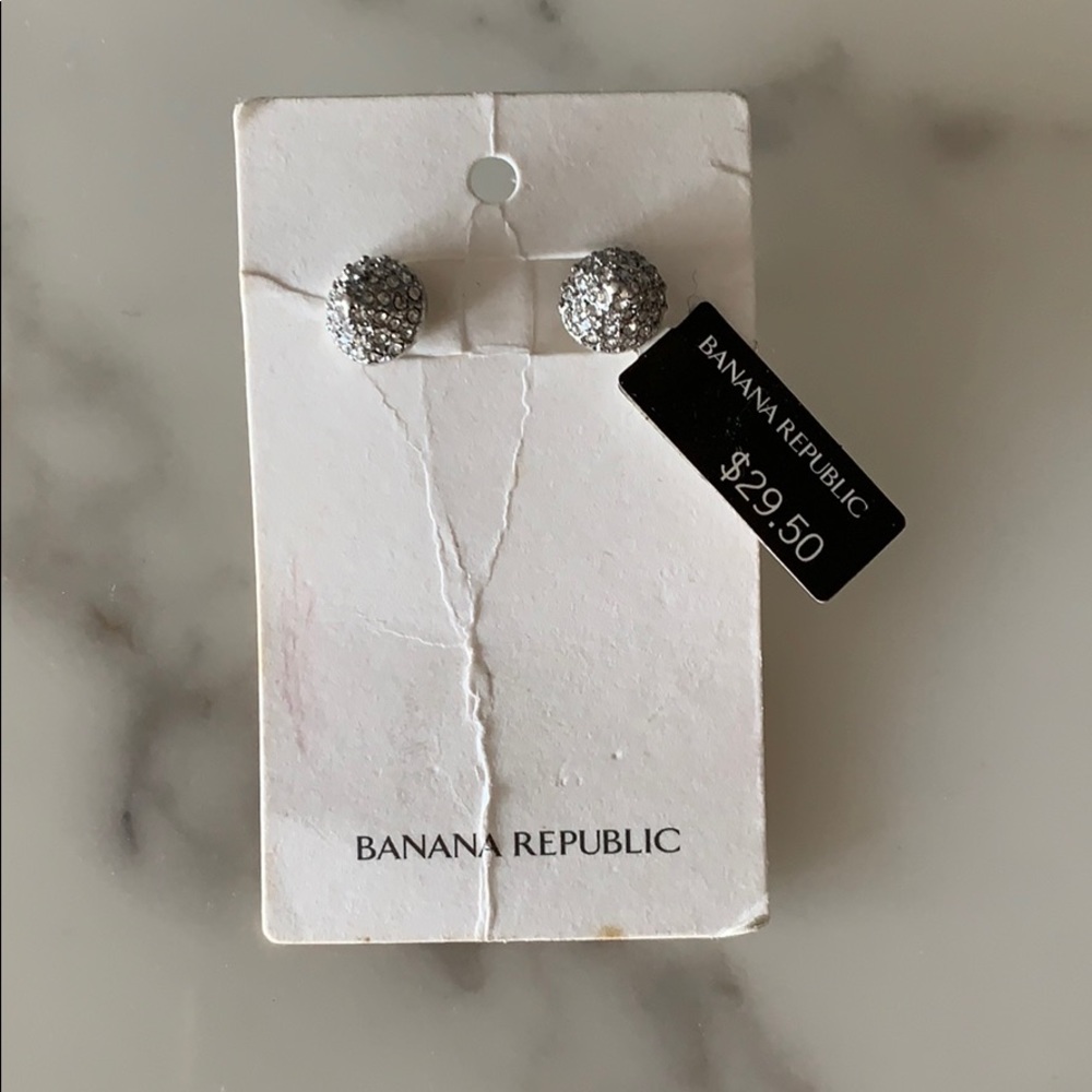 Diamond Earrings NWT